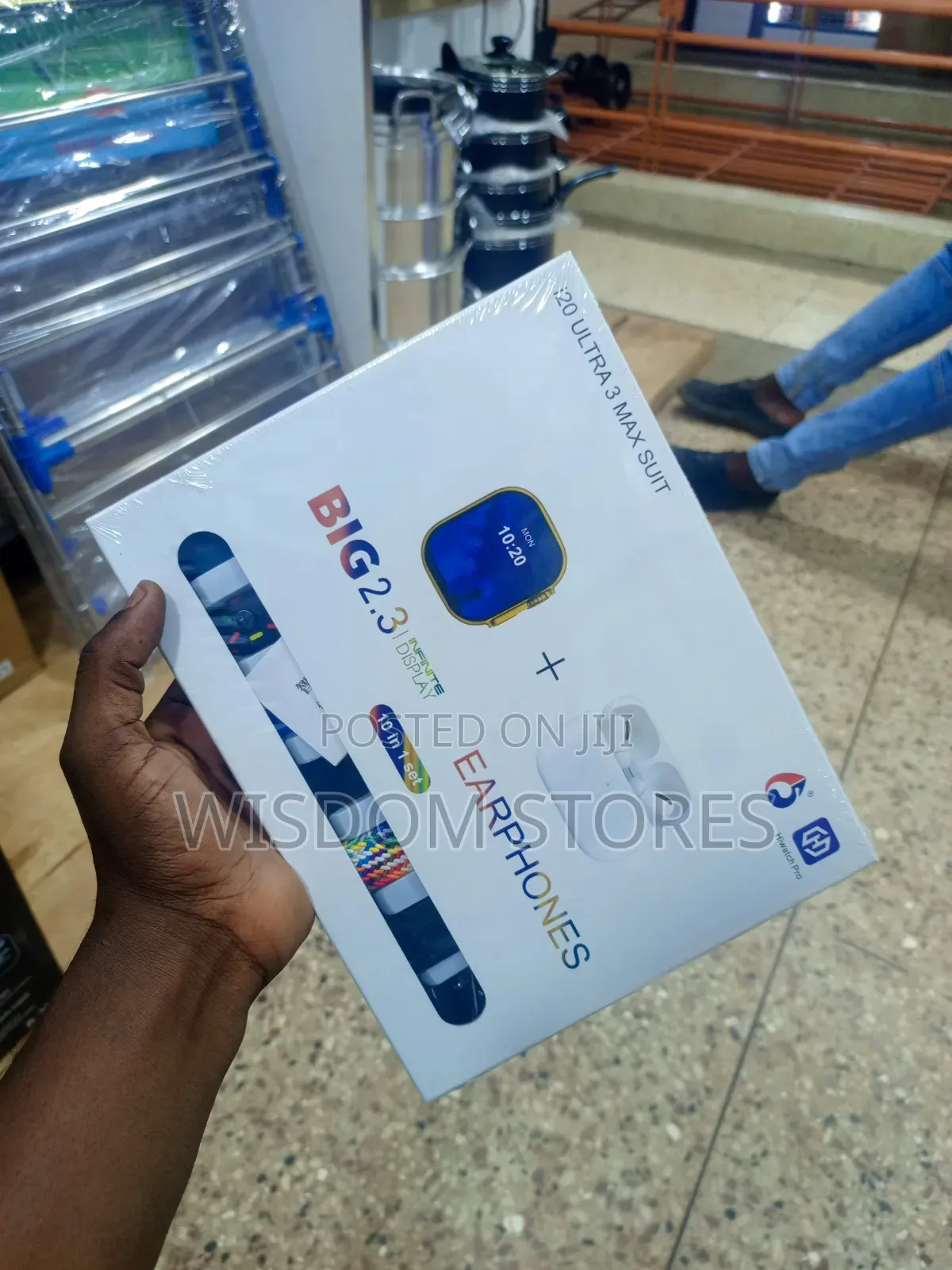 I20 Ultra 3 Max Suit, 10-in-1 Smartwatch Combo Set.