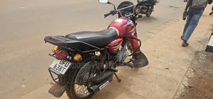 Bajaj CT 125X 2023 Red