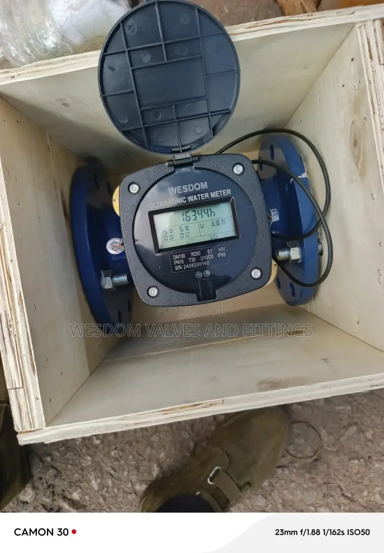 Ultrasonic Water Meter 4" (Dn100) Pn16 - Cast Iron Body, R250, Ip68