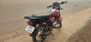 Bajaj CT 125X 2025 Red