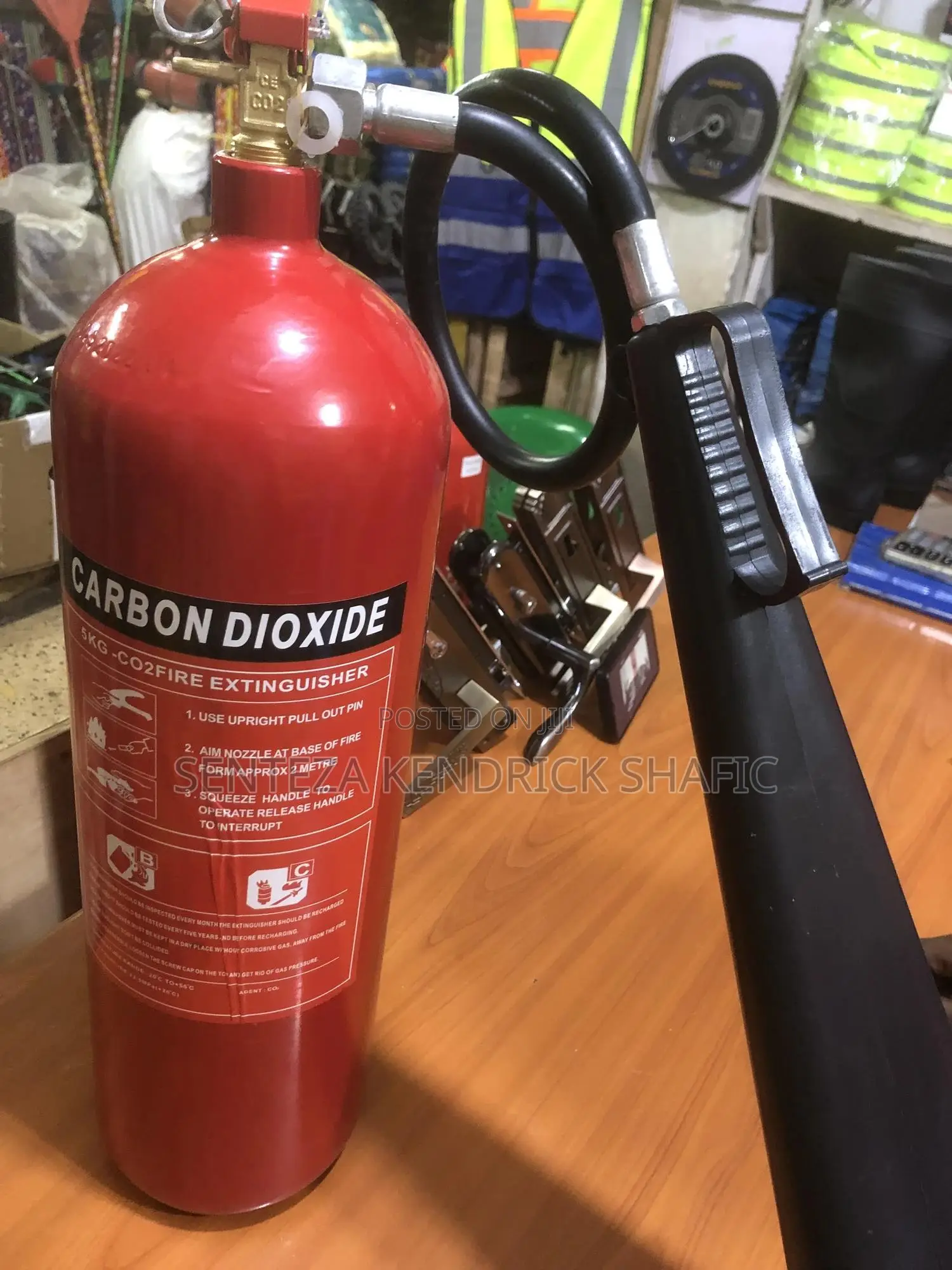 Fire Extinguisher Co2 (5kg)