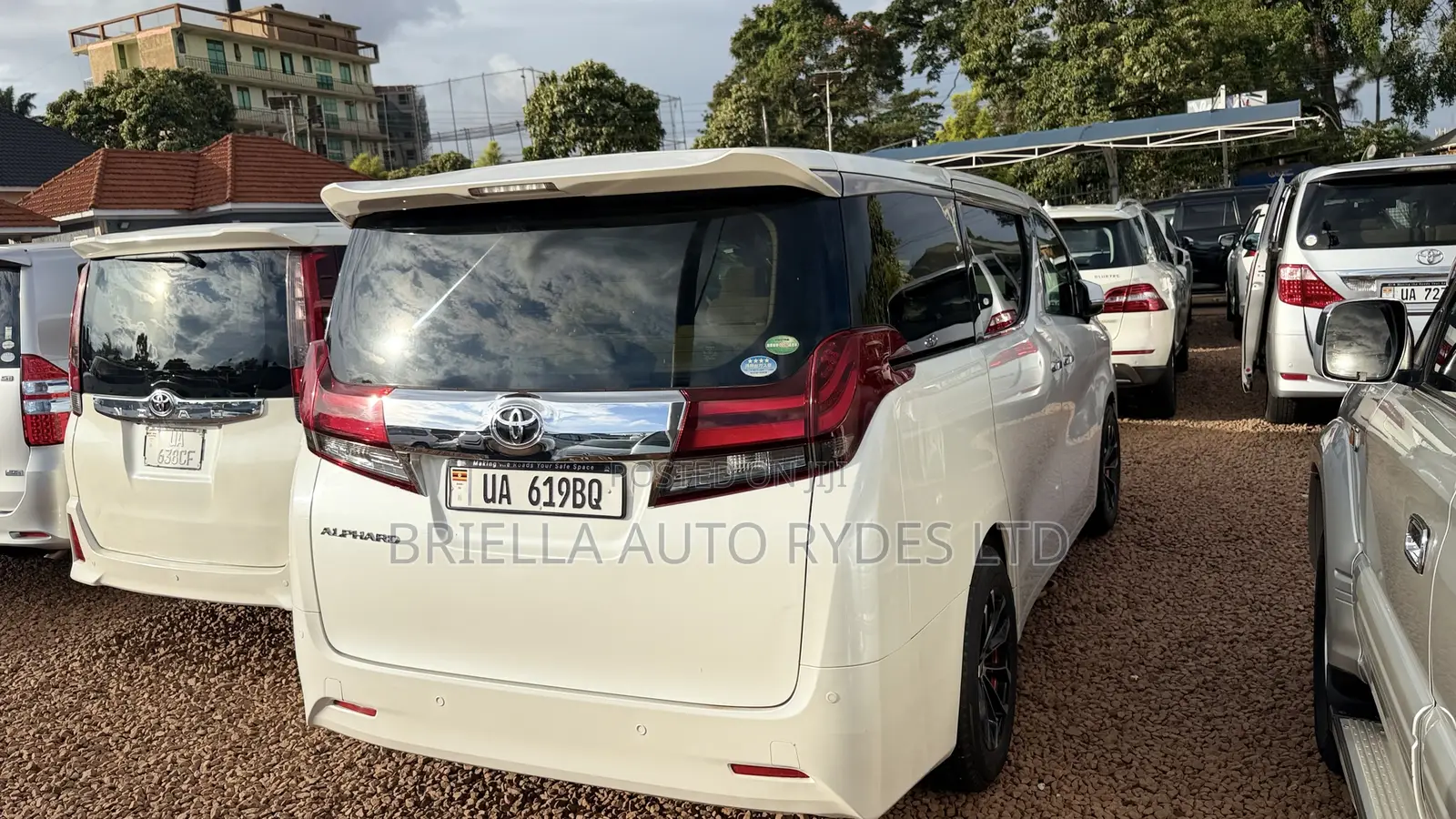 Toyota Alphard 2018 White