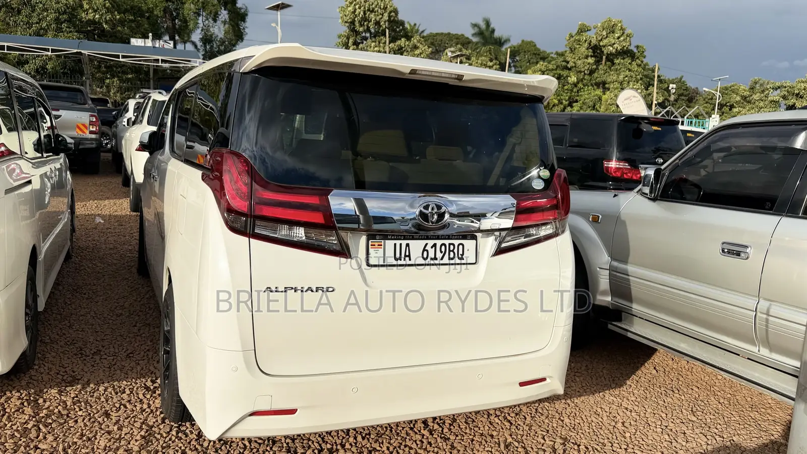 Toyota Alphard 2018 White