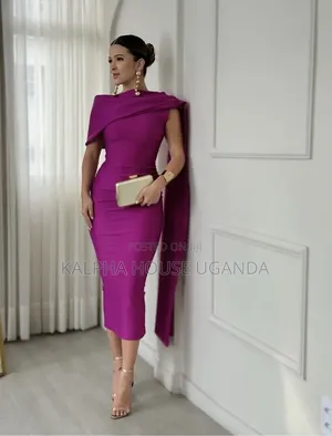 Elegant Rich Babe.