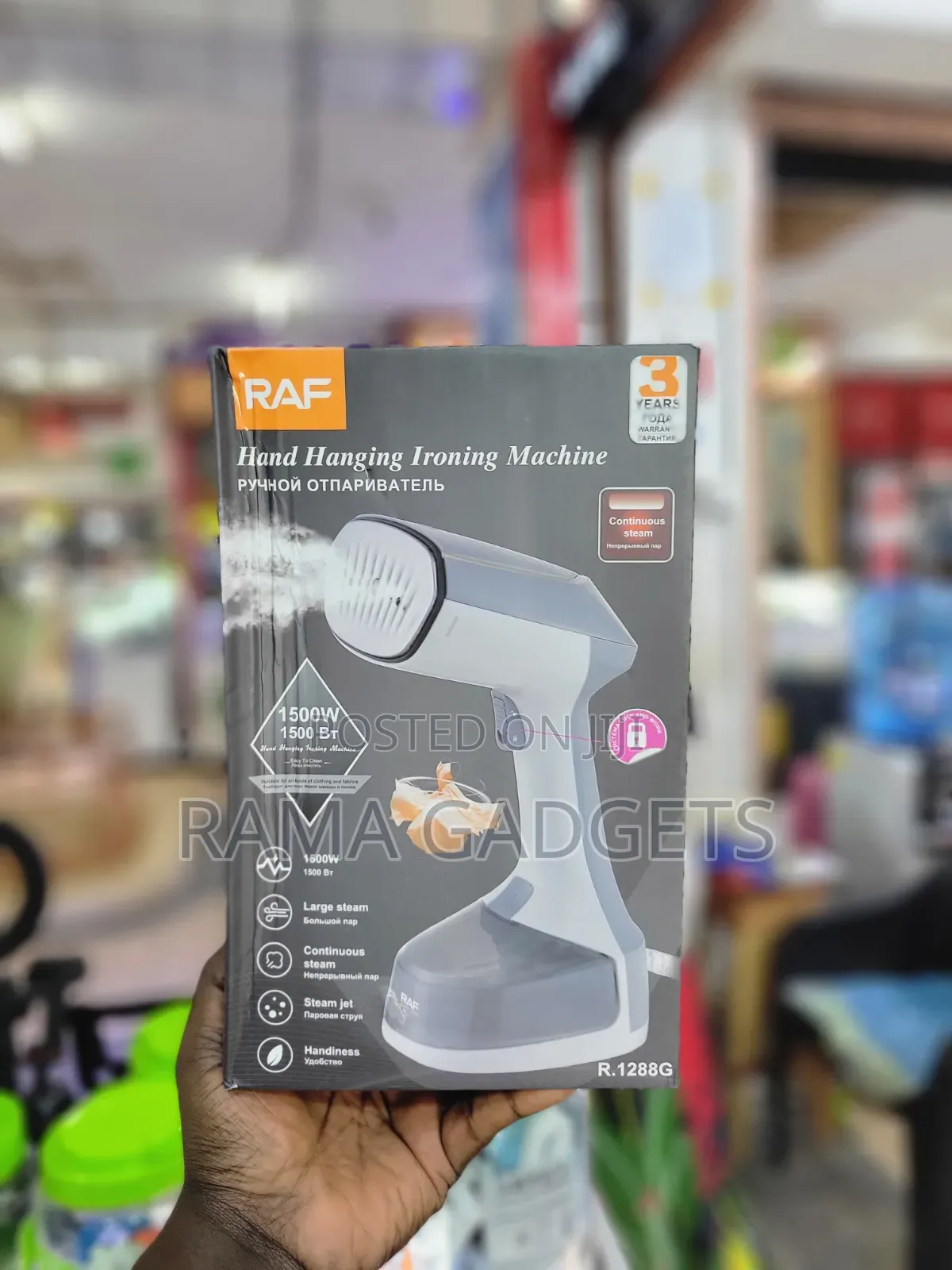 Raf R.1288g Handheld Garment Steamer.