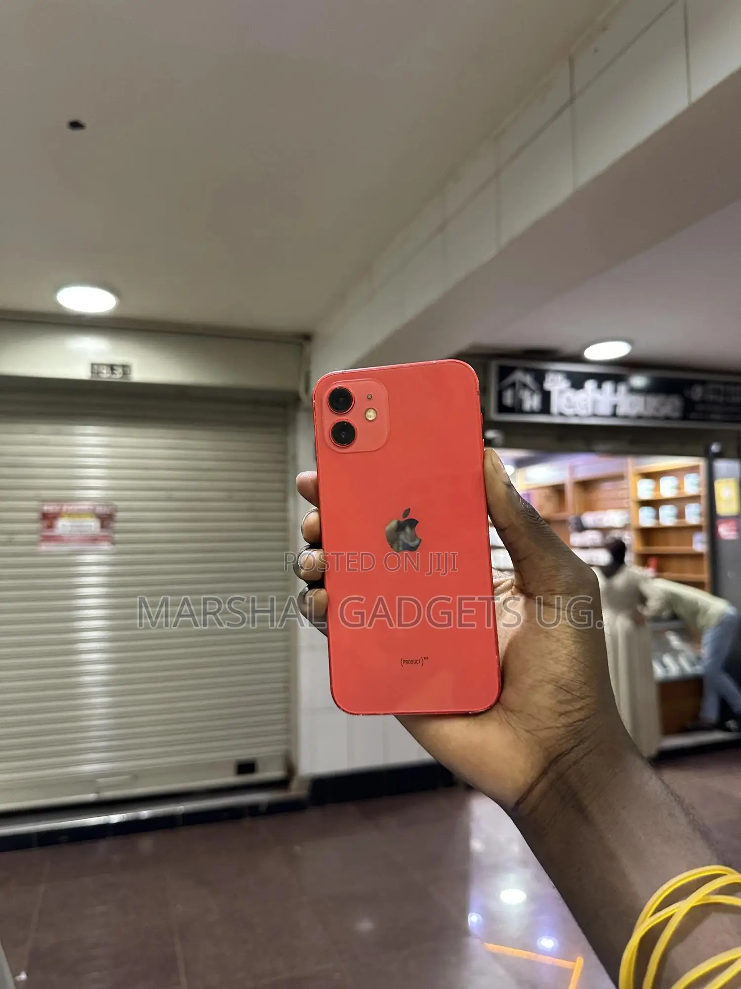 Apple iPhone 12 64 GB Red