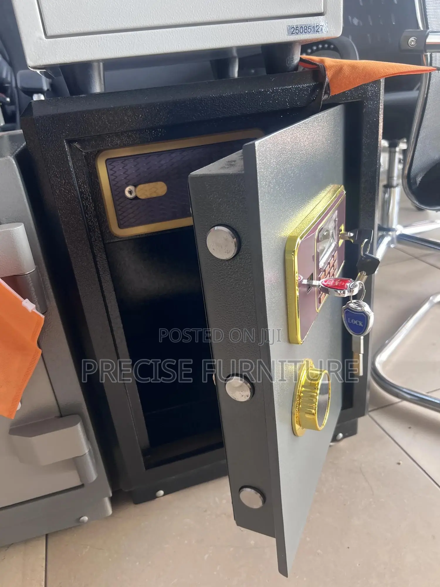 Fire Resistant Safe Box