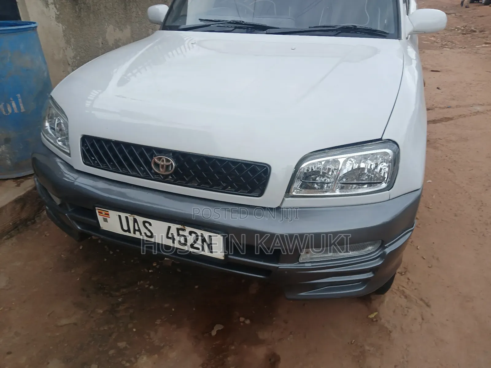 Toyota RAV4 1999 Silver