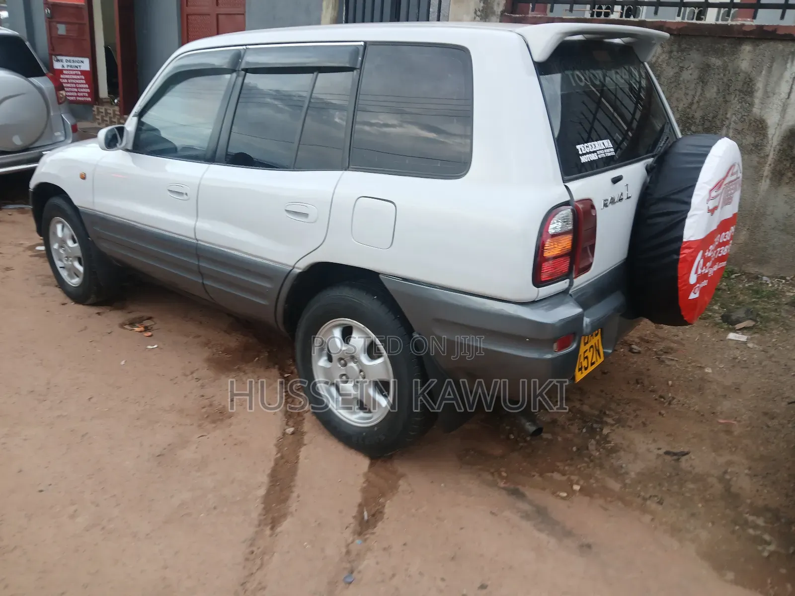 Toyota RAV4 1999 Silver