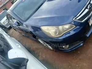 Subaru Legacy 2011 Blue
