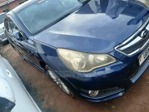 Subaru Legacy 2011 Blue