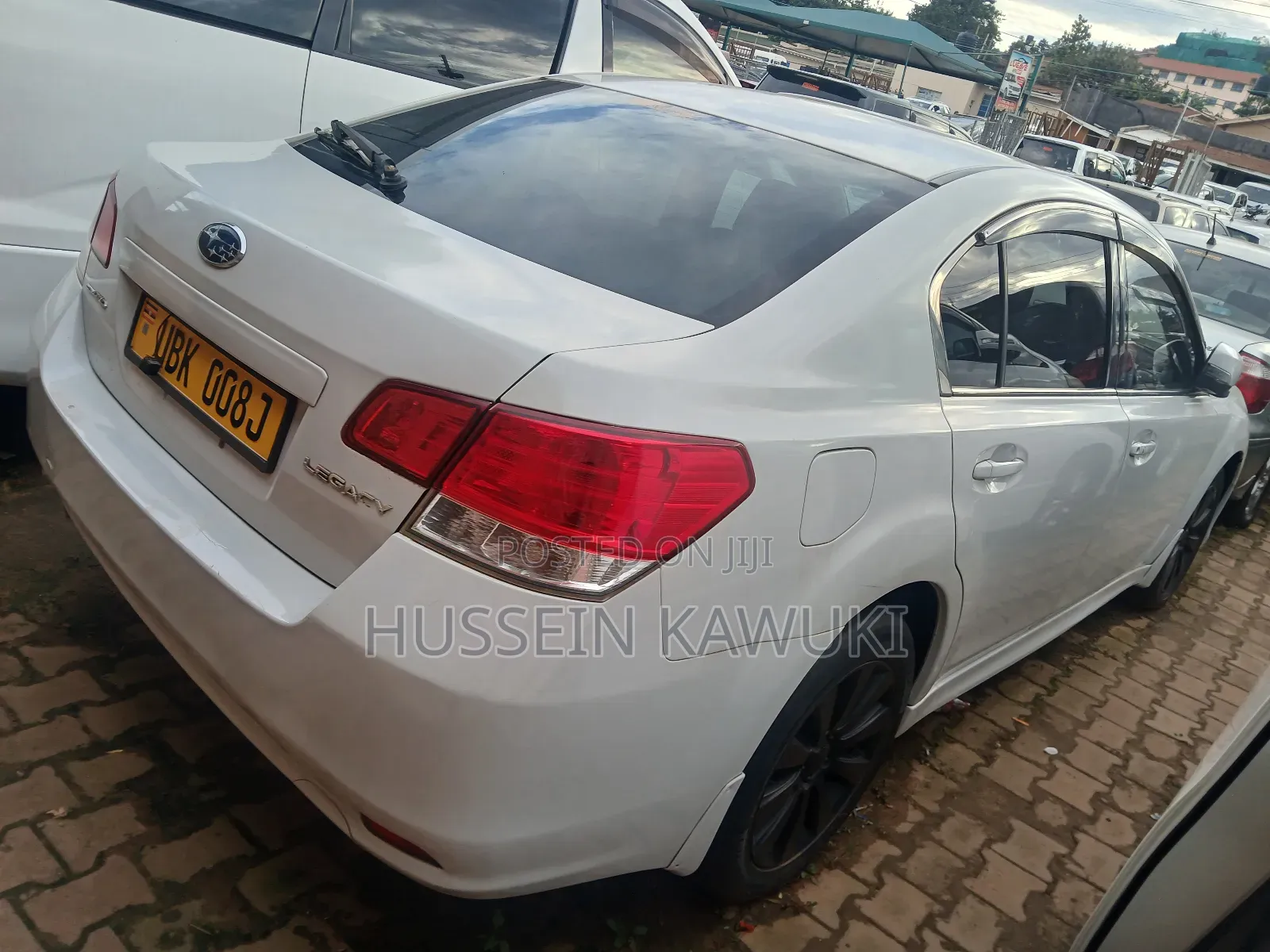 Subaru Legacy 2011 White