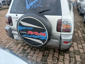 Toyota RAV4 2001 Silver