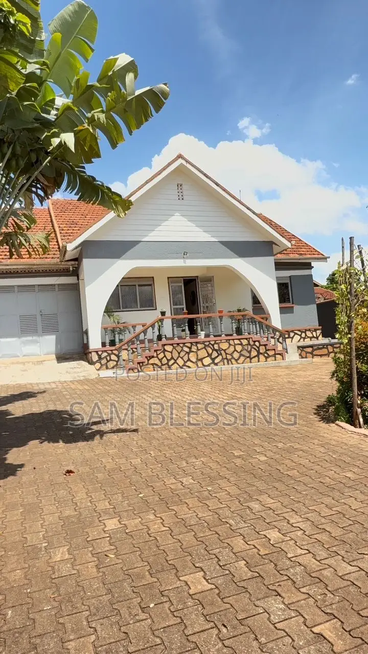 4bdrm House in Ntinde Residential, Nakawa for sale