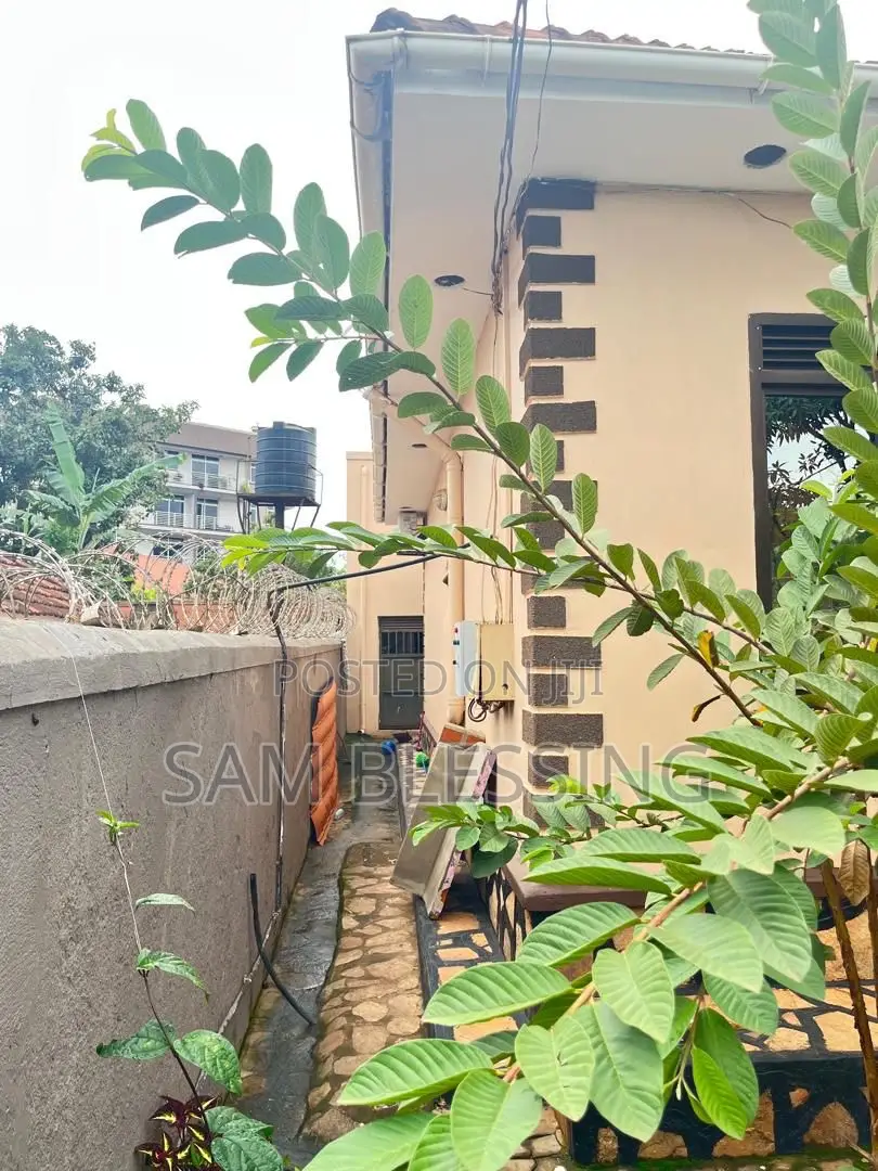 4bdrm House in Kisaasi, Nakawa for sale