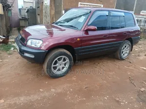 Toyota RAV4 2001 Red
