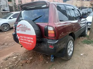 Toyota RAV4 2001 Red