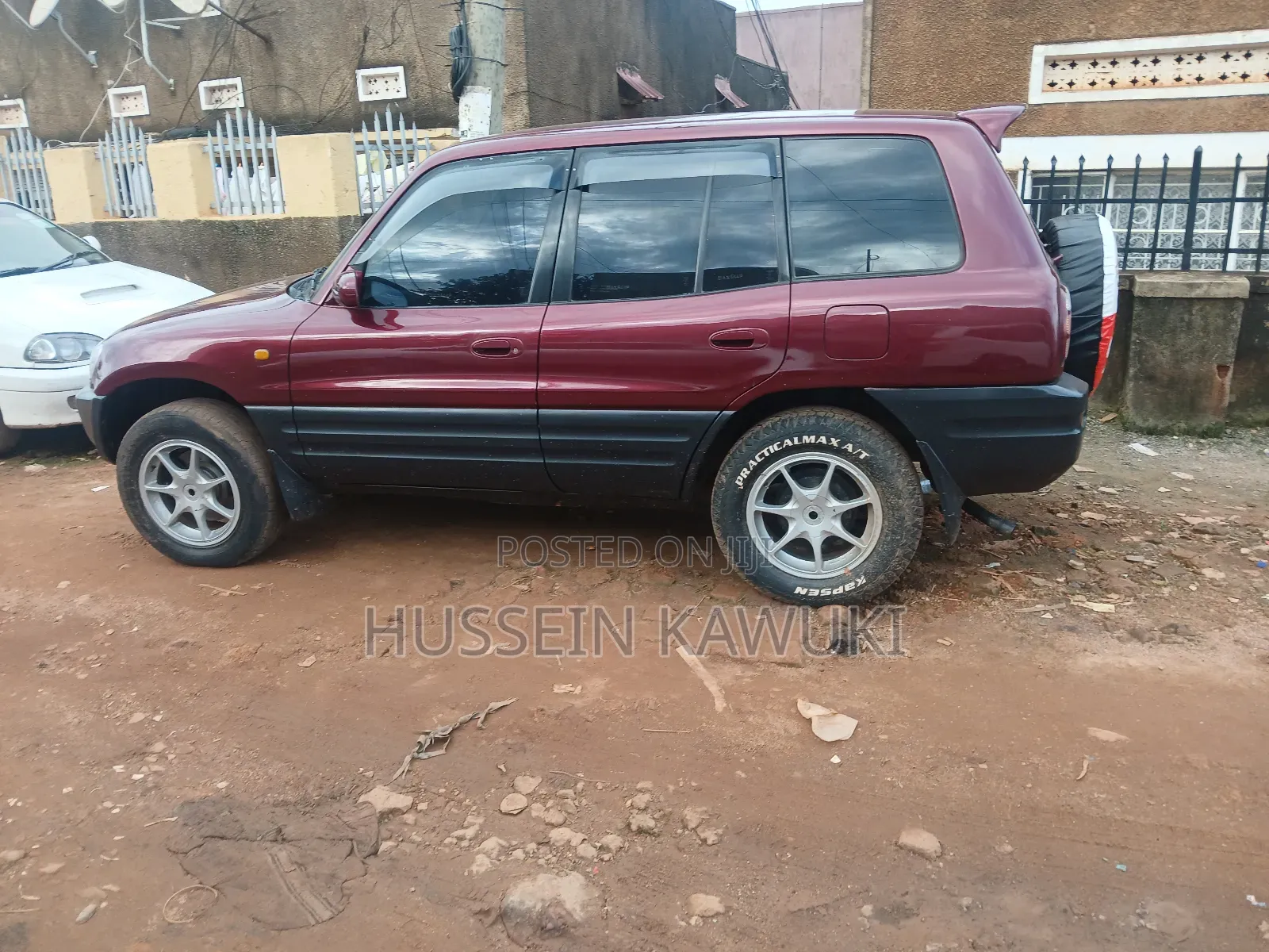 Toyota RAV4 2001 Red