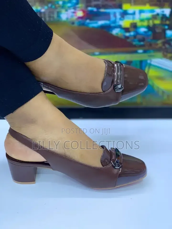 New Comfortable Ladies Shoes