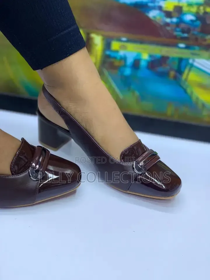New Comfortable Ladies Shoes