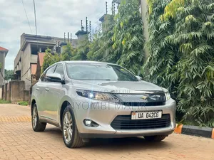 Toyota Harrier 2017 Silver
