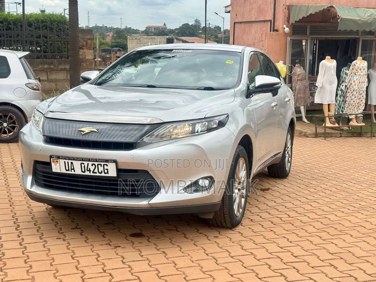 Toyota Harrier 2017 Silver