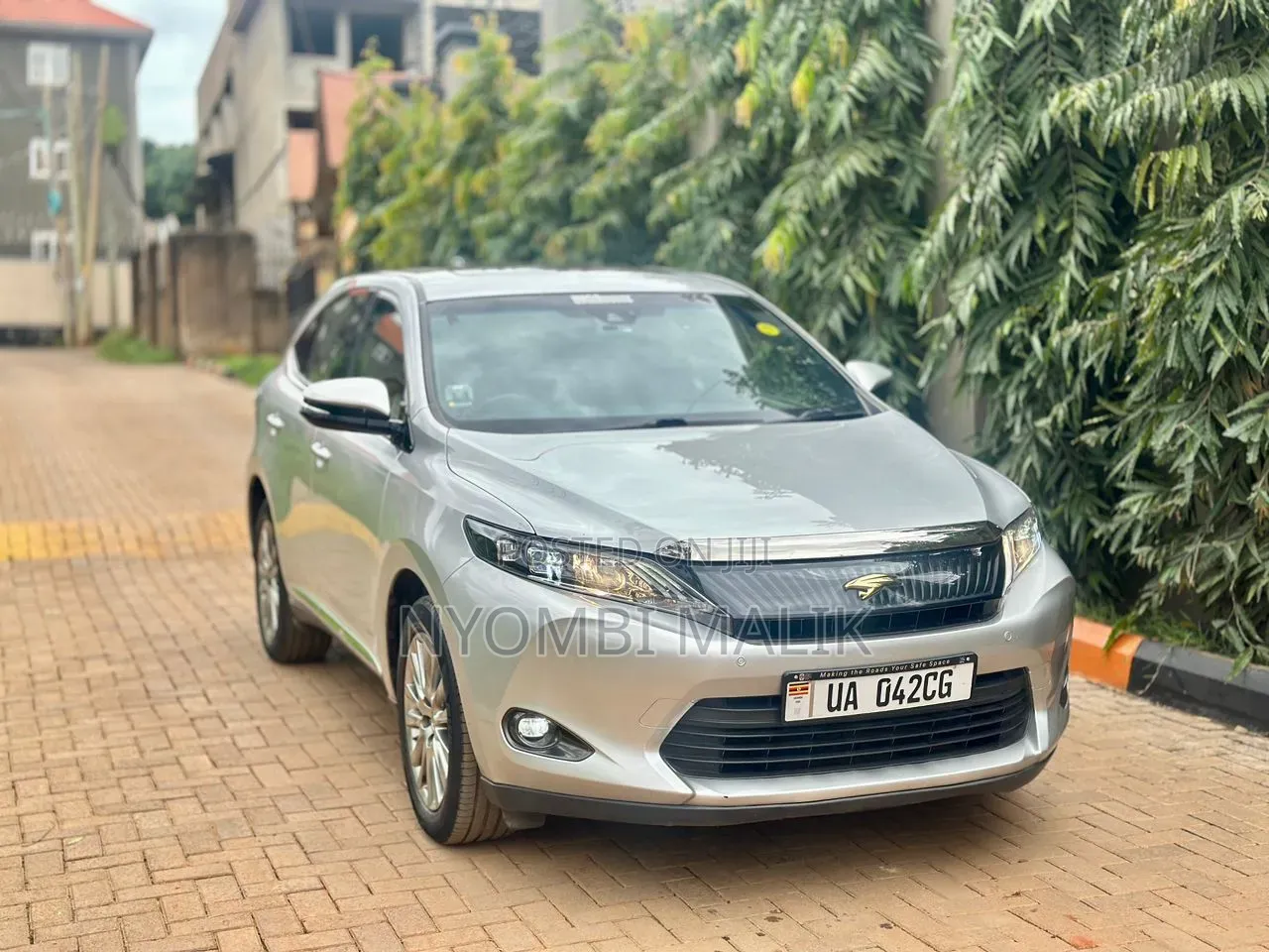 Toyota Harrier 2017 Silver