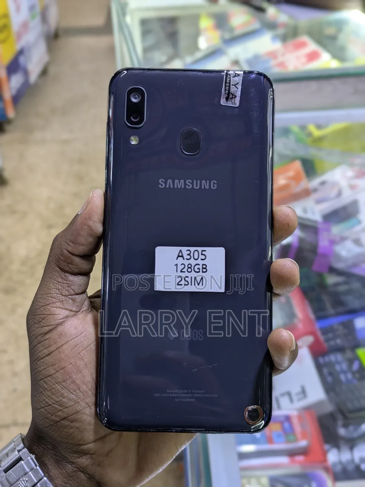 Samsung Galaxy A30 64 GB Black