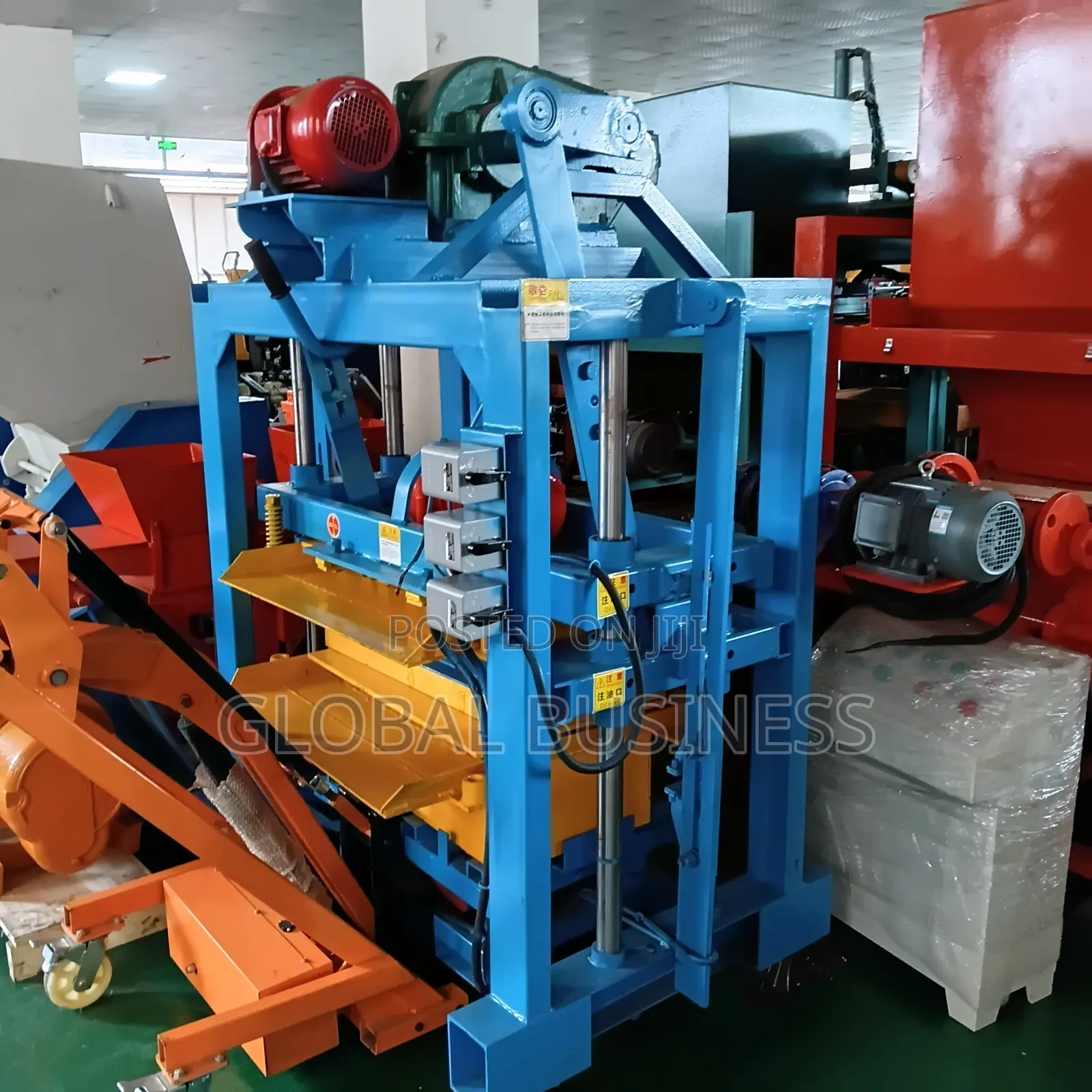 Commercial Block, Brick and Paver Making Machine