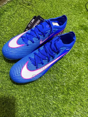 High-Quality Football Boots 38-47
