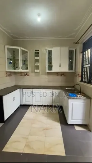 Furnished 4bdrm House in Kabaka Land, Ssisa for sale