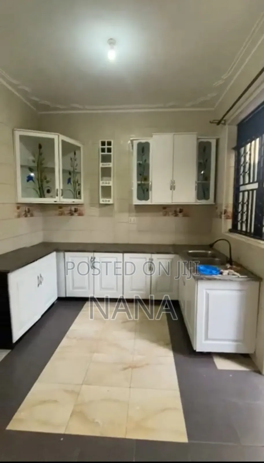 Furnished 4bdrm House in Kabaka Land, Ssisa for sale
