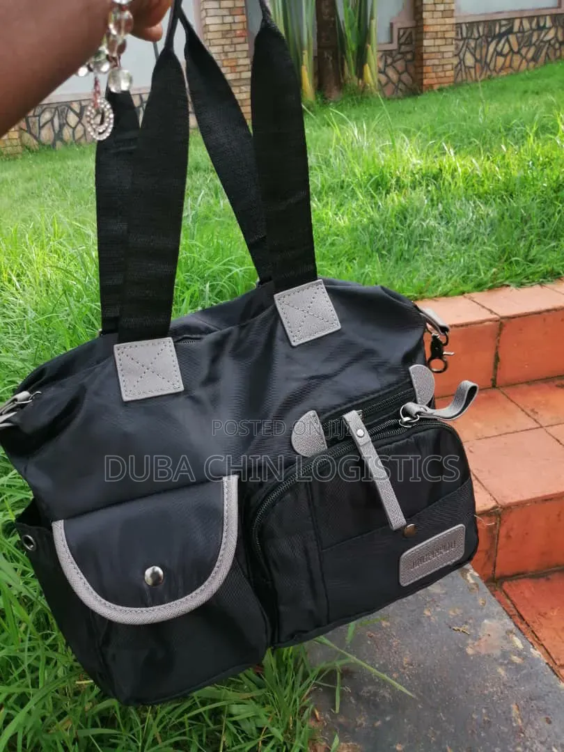 Multi-Layer Nylon Crossbody Bag, Waterproof, Large Capacity, Tote Bag