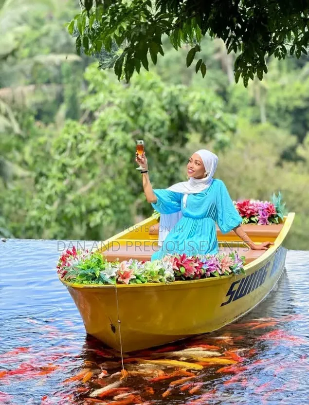 Where Every Detail Blooms: Your Boat Experience