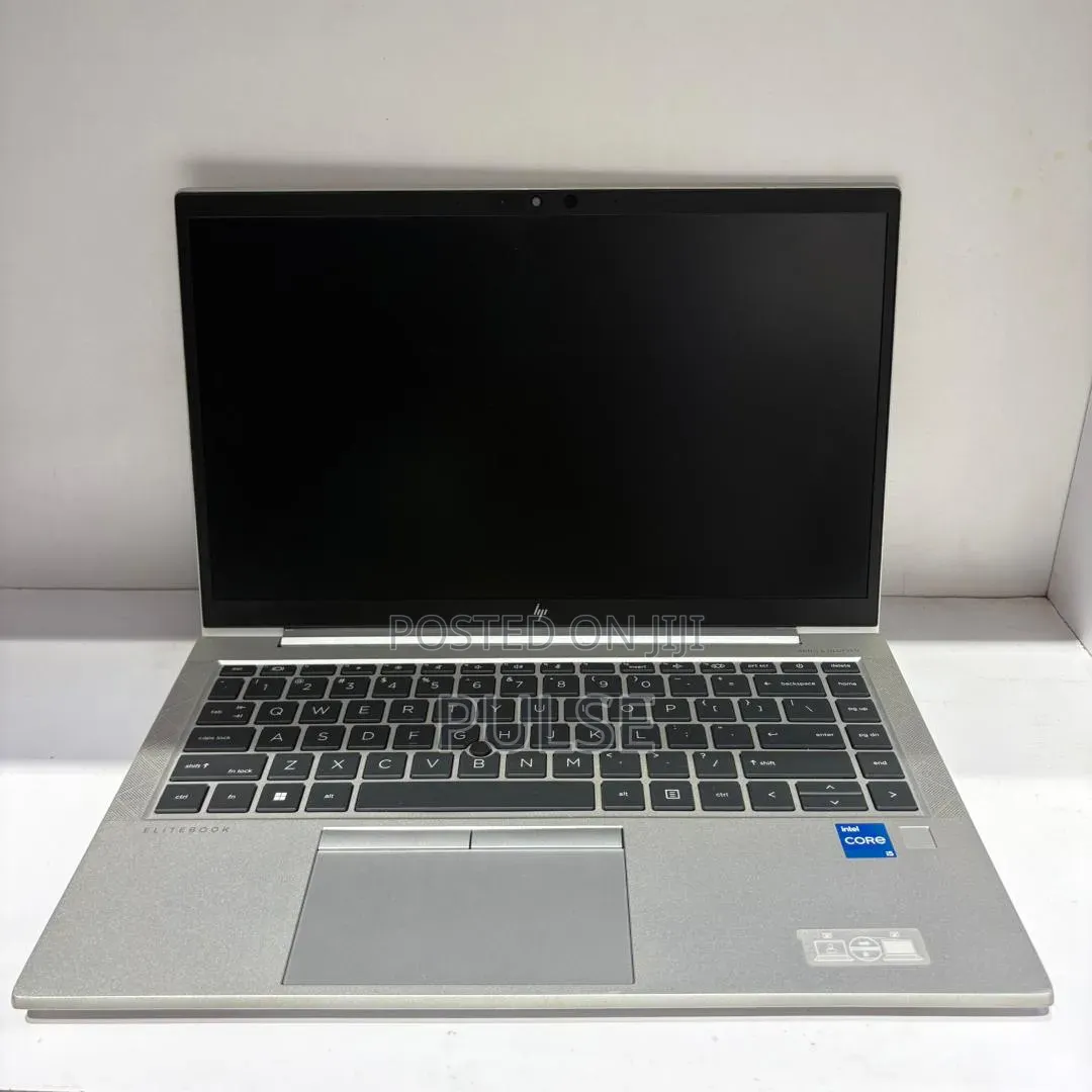 Laptop HP EliteBook 830 G8 8GB Intel Core i5 SSD 256GB