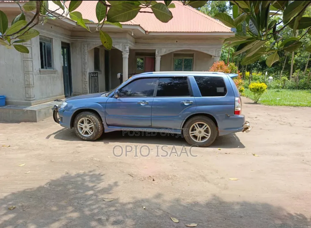 Subaru Forester 2010 Blue