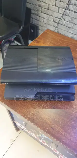 Sony Ps3 Gaming Set: 2 Controllers, 16game Power Cables