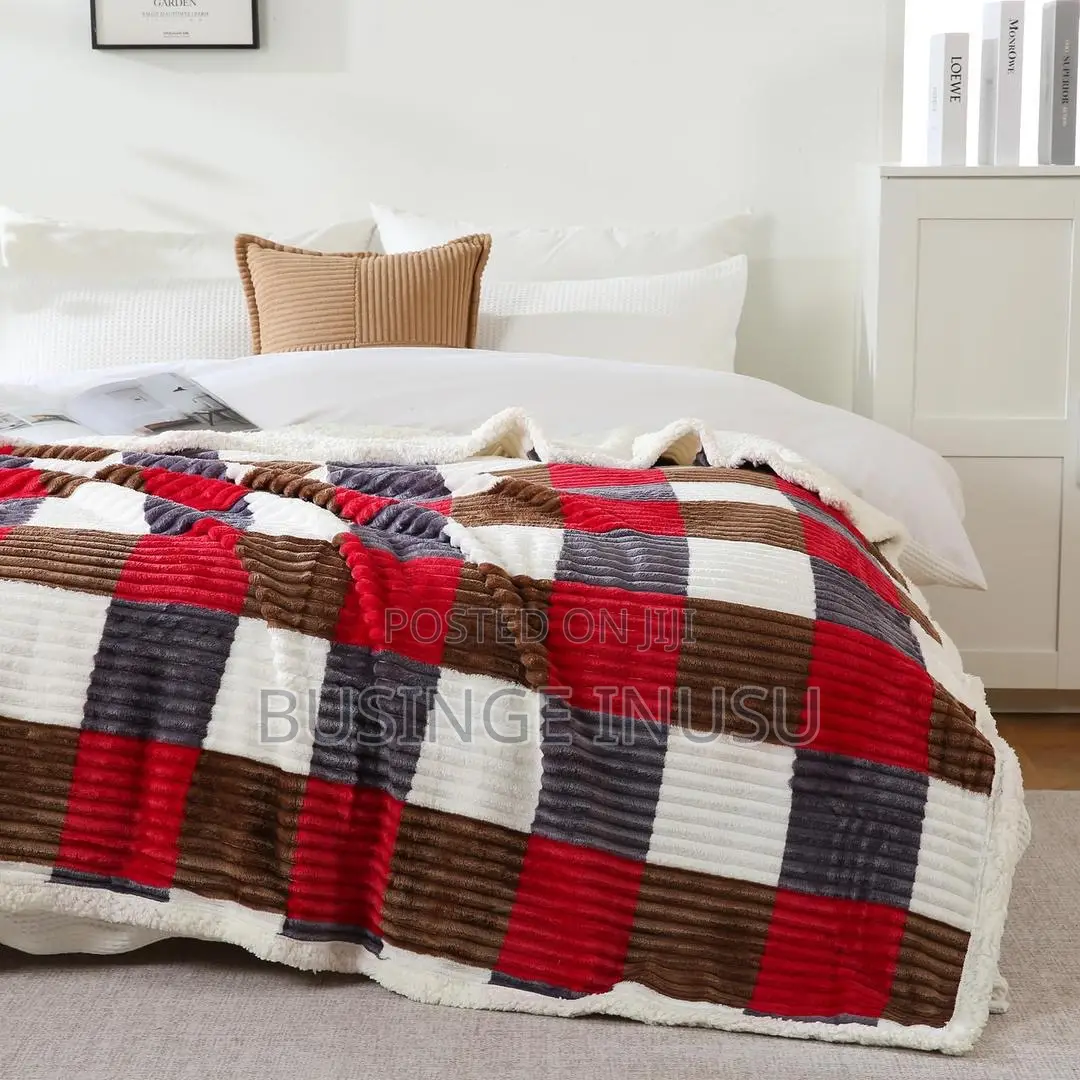 Double Sided Coral Duvets 2 Pillowcases, 1 Bedsheet and 1duvet