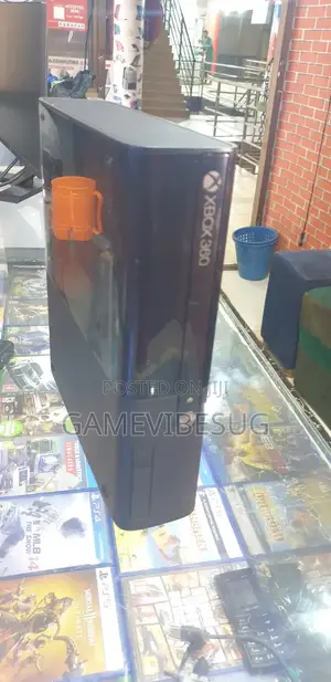 Xbox 360 Console Bundle - 2 Controllers + 10 Games - Tested Clean