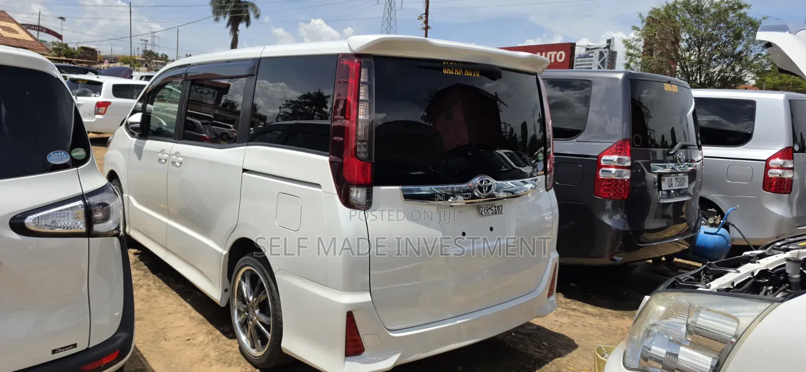 Toyota Noah 2016 White