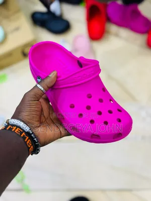 Crocs Classic Clogs