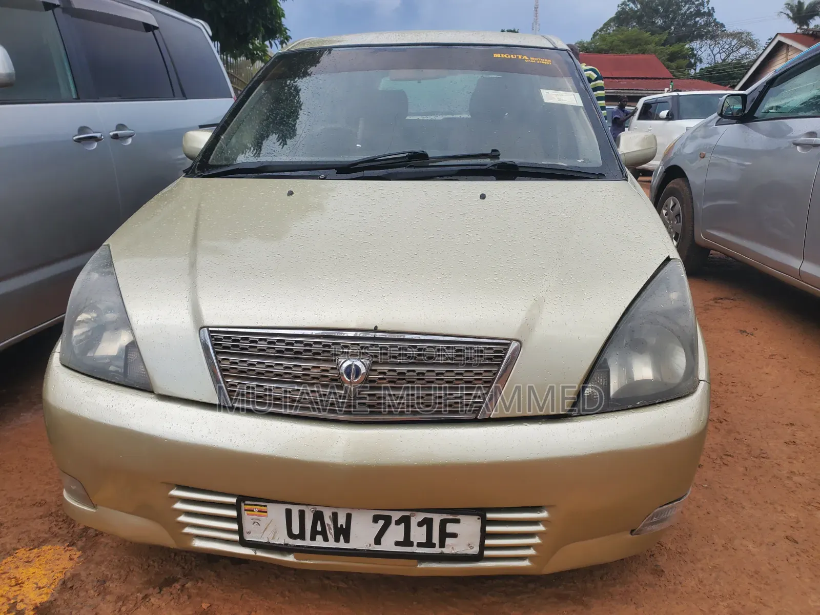 Toyota Opa 2005 Gold
