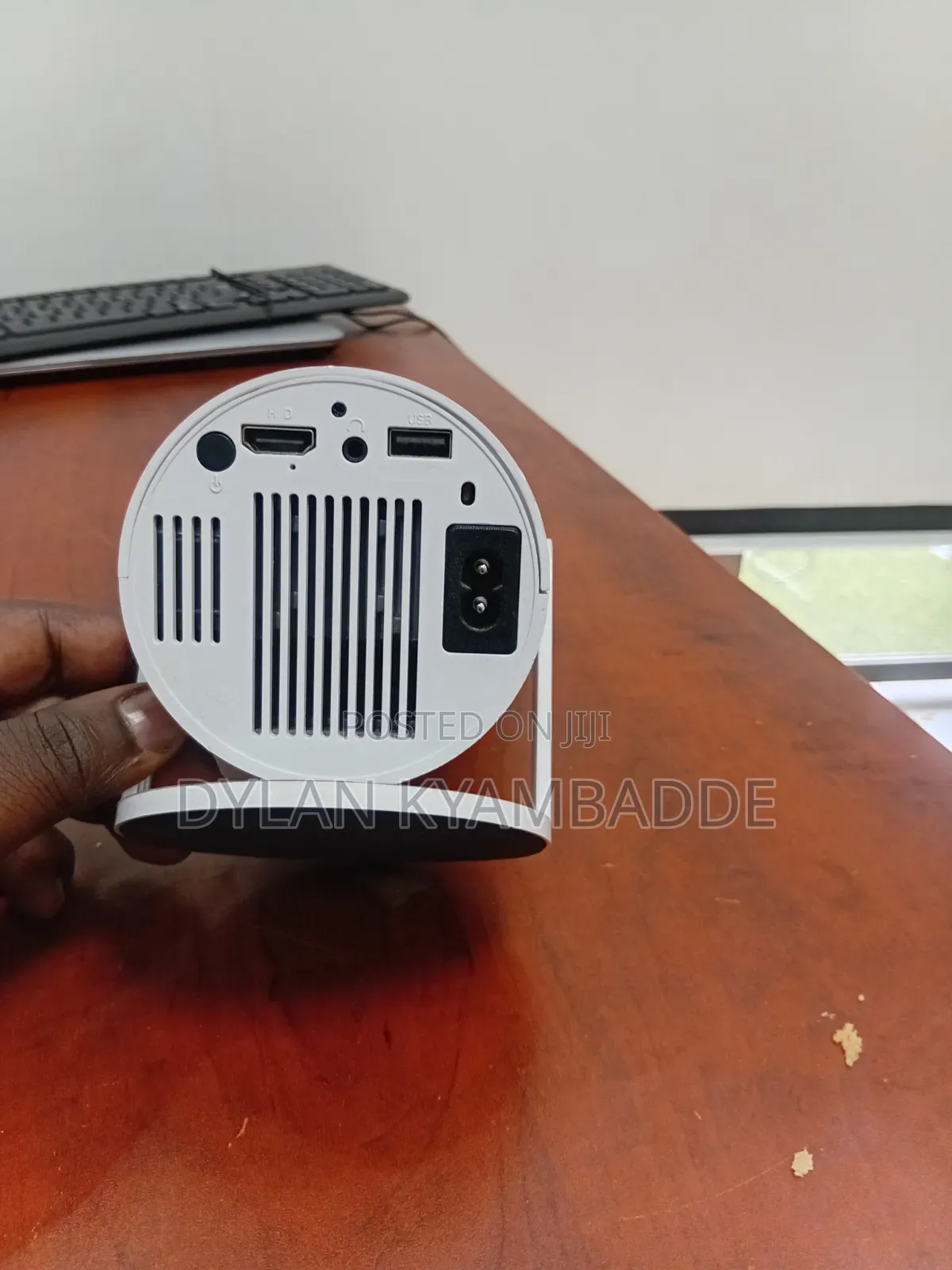 Hy Portable Projector
