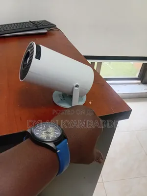 Hy Portable Projector