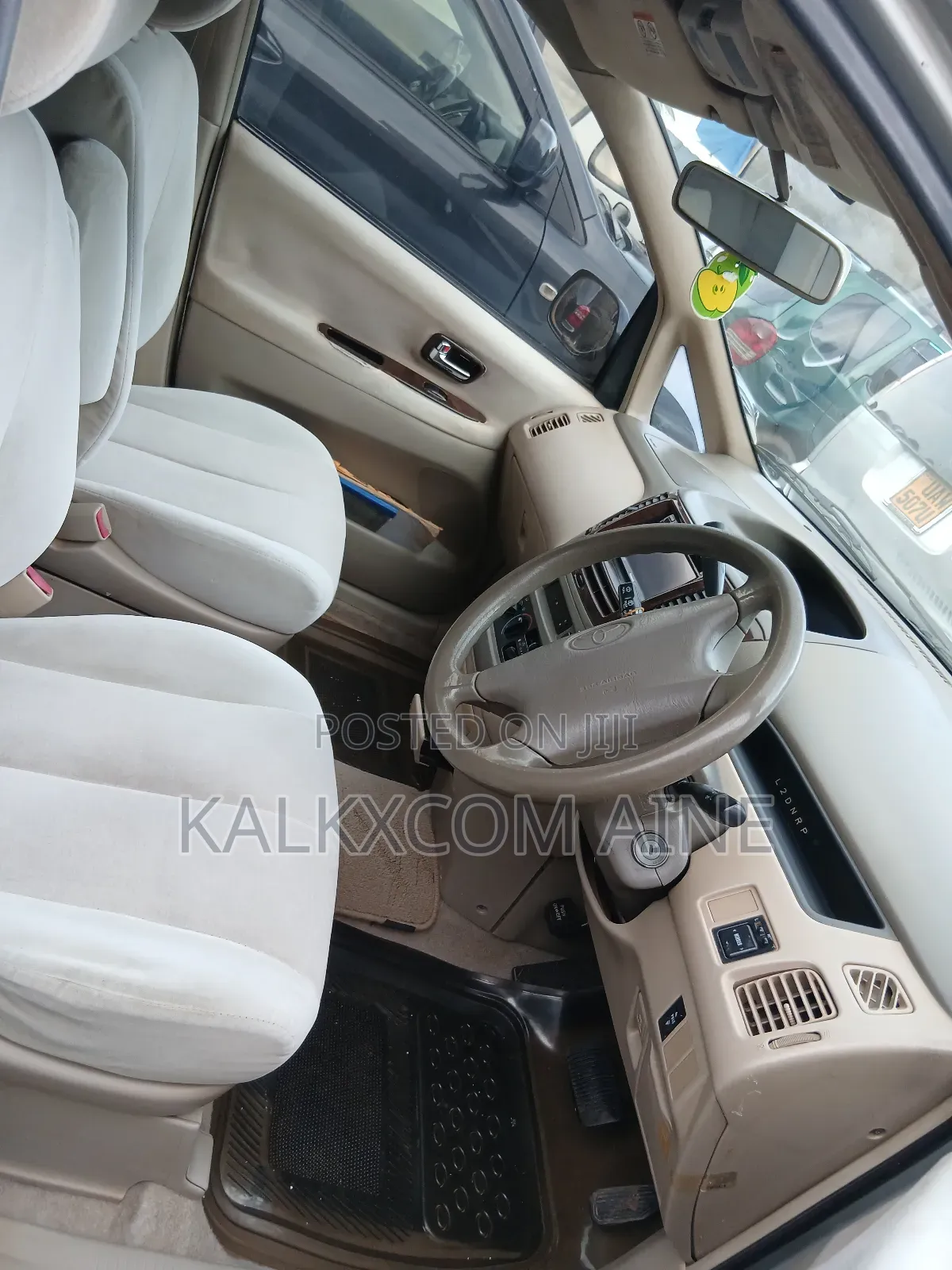 Toyota Nadia 2000 White