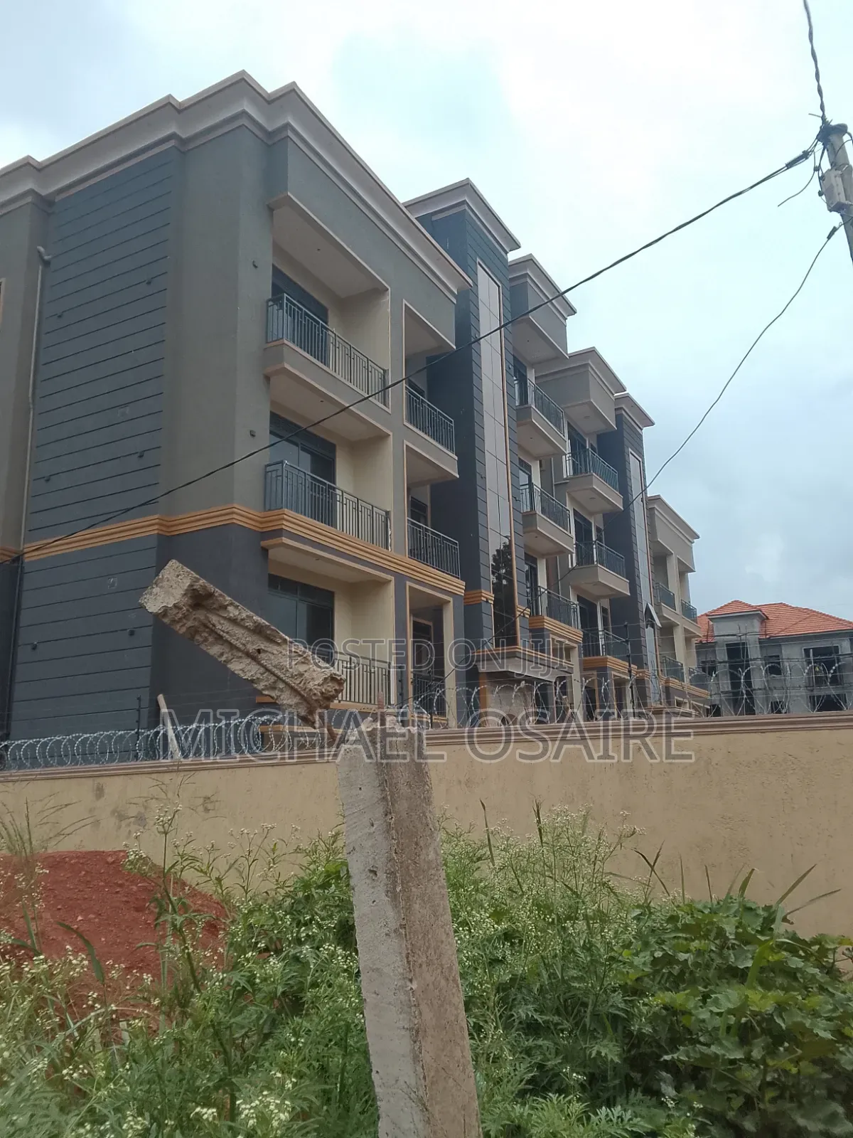2bdrm Apartment in Komamboga, Central Division for sale