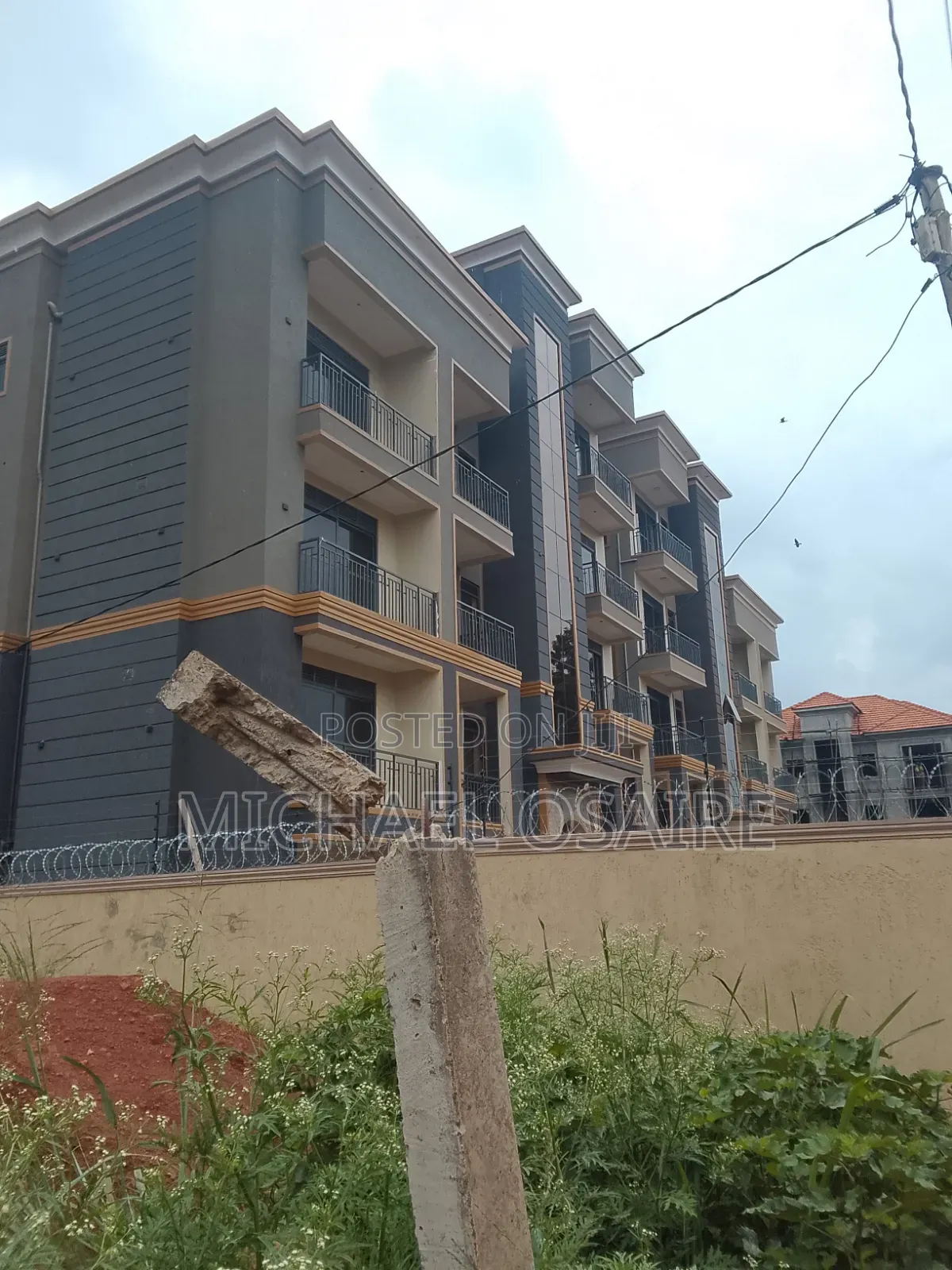 2bdrm Apartment in Komamboga, Central Division for sale