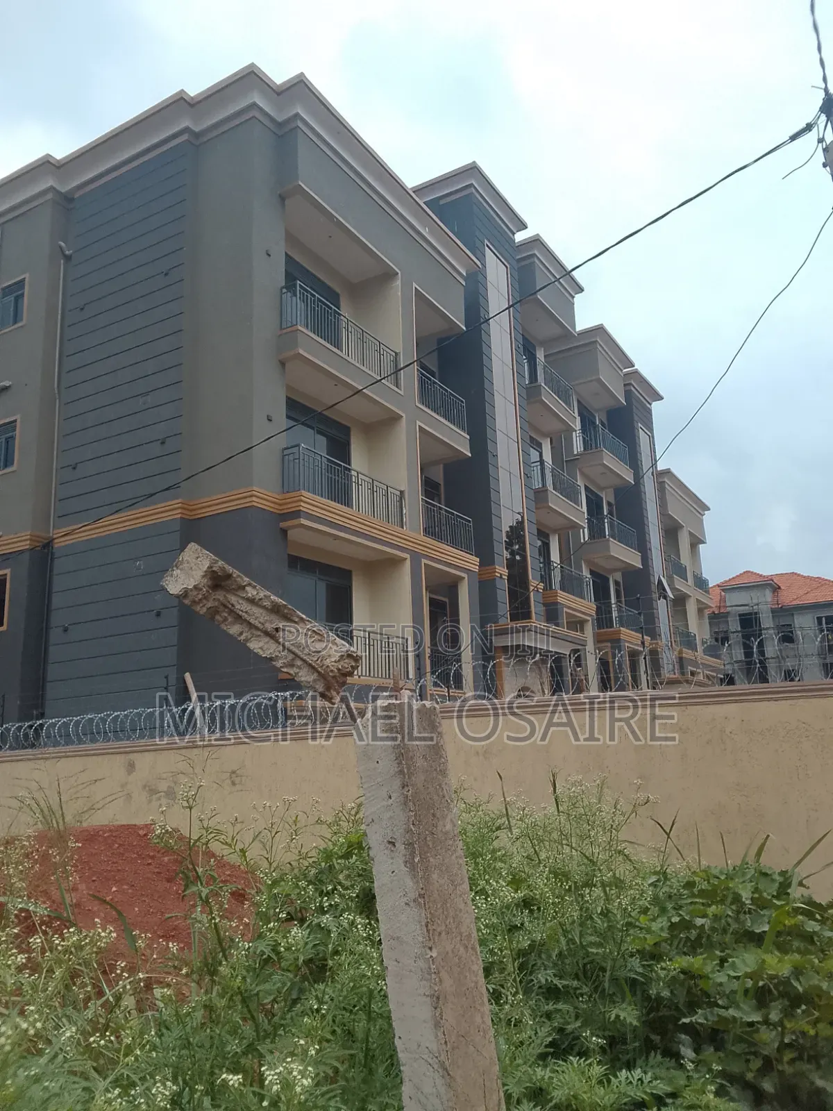 2bdrm Apartment in Komamboga, Central Division for sale