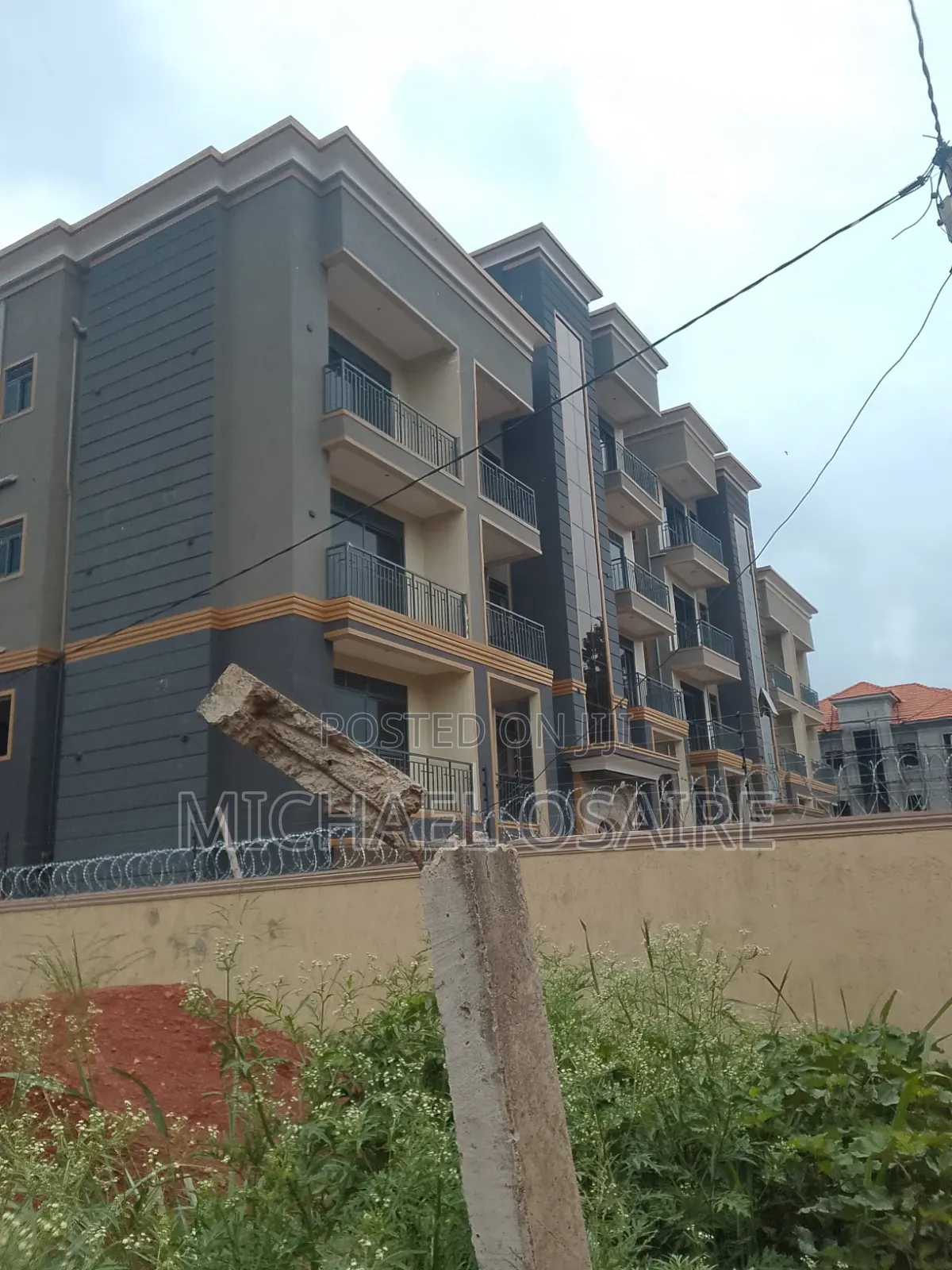2bdrm Apartment in Komamboga, Central Division for sale