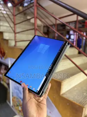 Laptop Dell Latitude 7200 2-in-1 16GB Intel Core i7 SSD 512GB